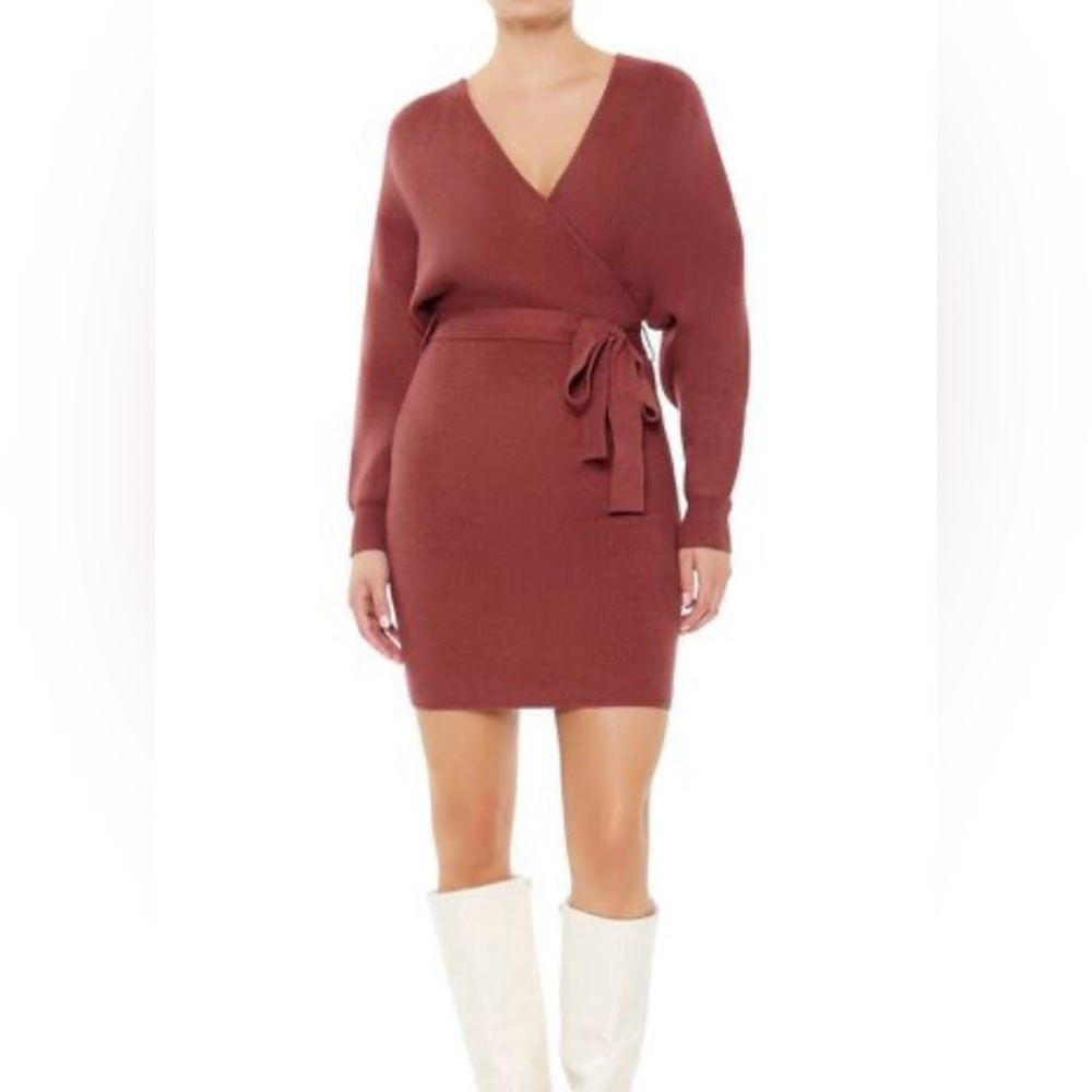 NWT FOREVER 21 Long Sleeve Burnt Orange Sweater Dress with Back Cut Out